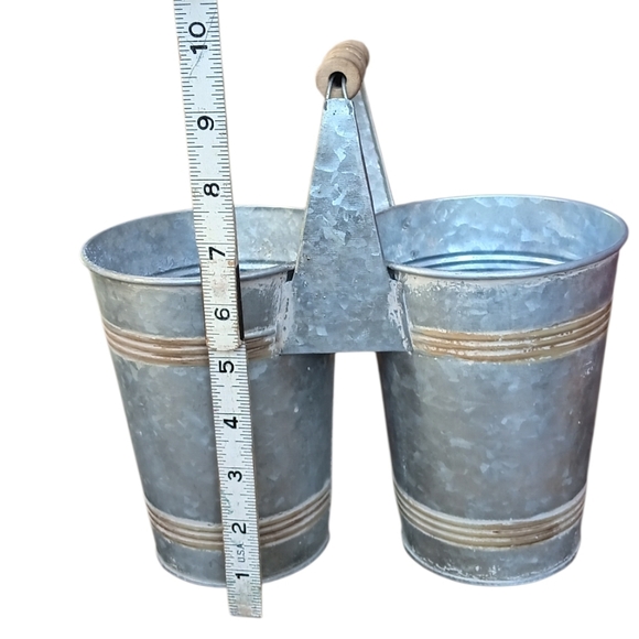 2 Ashland Silver Decorative Containers - Picture 4 of 5